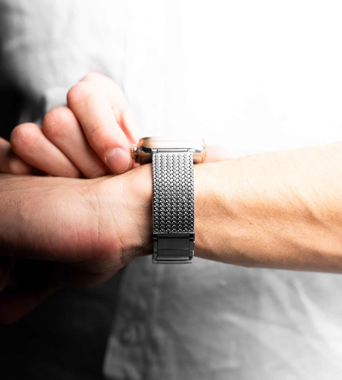 KUXIU Naturalna stal nierdzewna magnetyczna bransoleta do Apple Watch