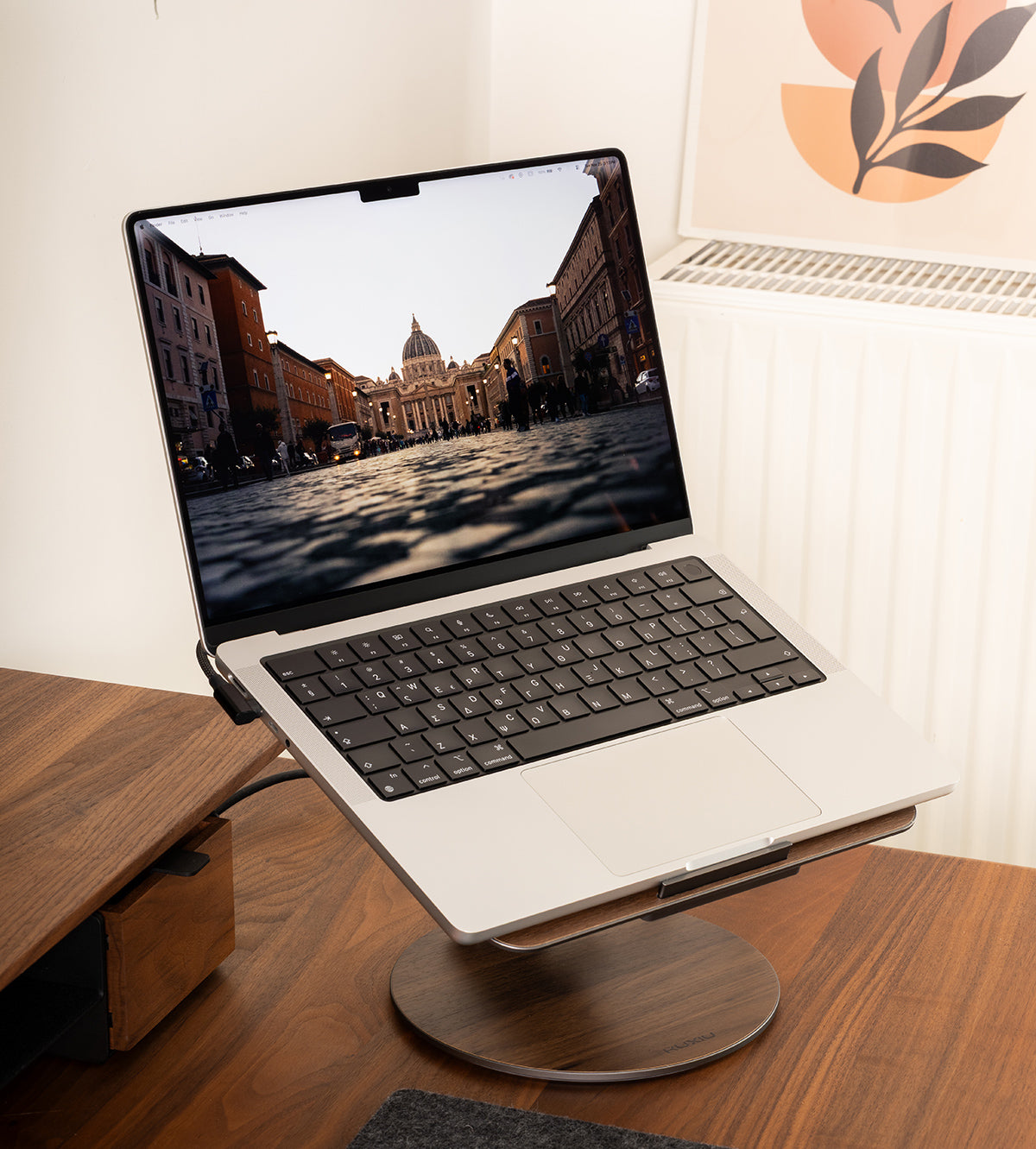 KUXIU X53 Supporto ergonomico per laptop con hub 8-in-1 integrato - Venatura del legno