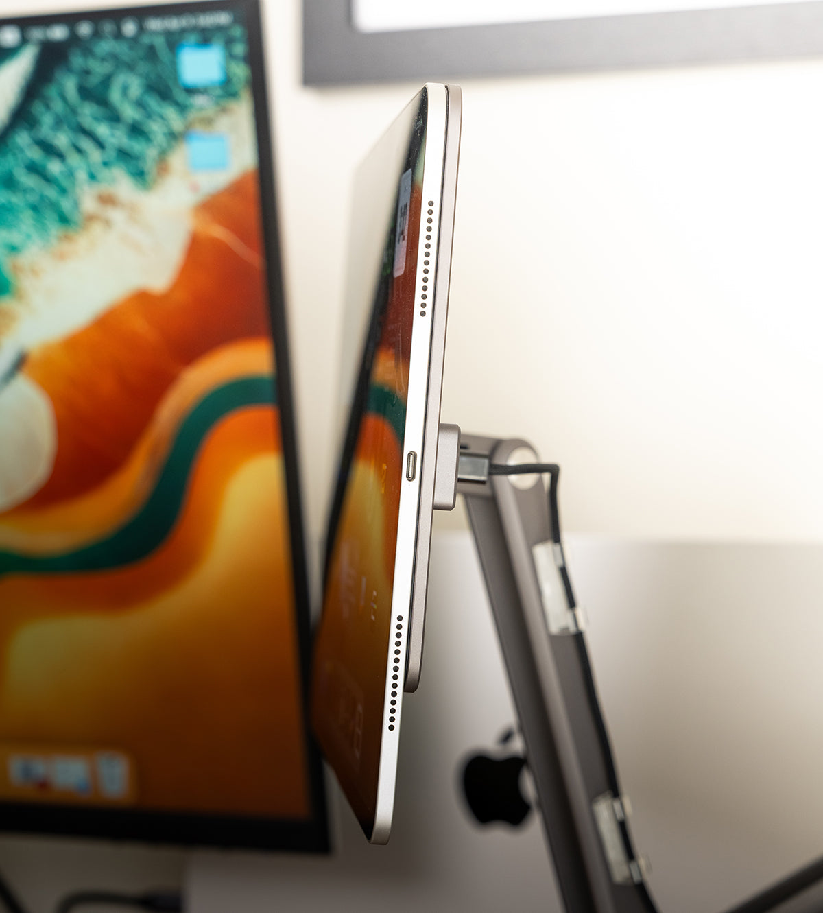 KUXIU X36 Pro MAX iPad 磁吸充電支架