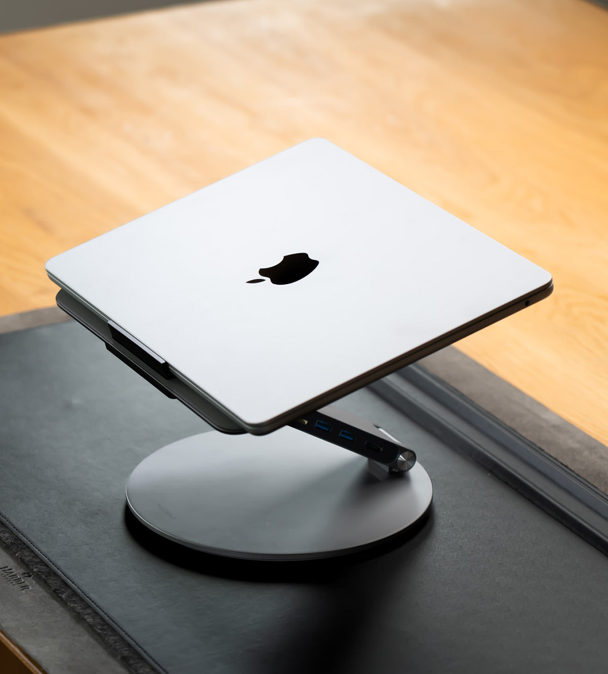 KUXIU X53 Ergonomischer Laptopständer mit integriertem 8-in-1-Hub