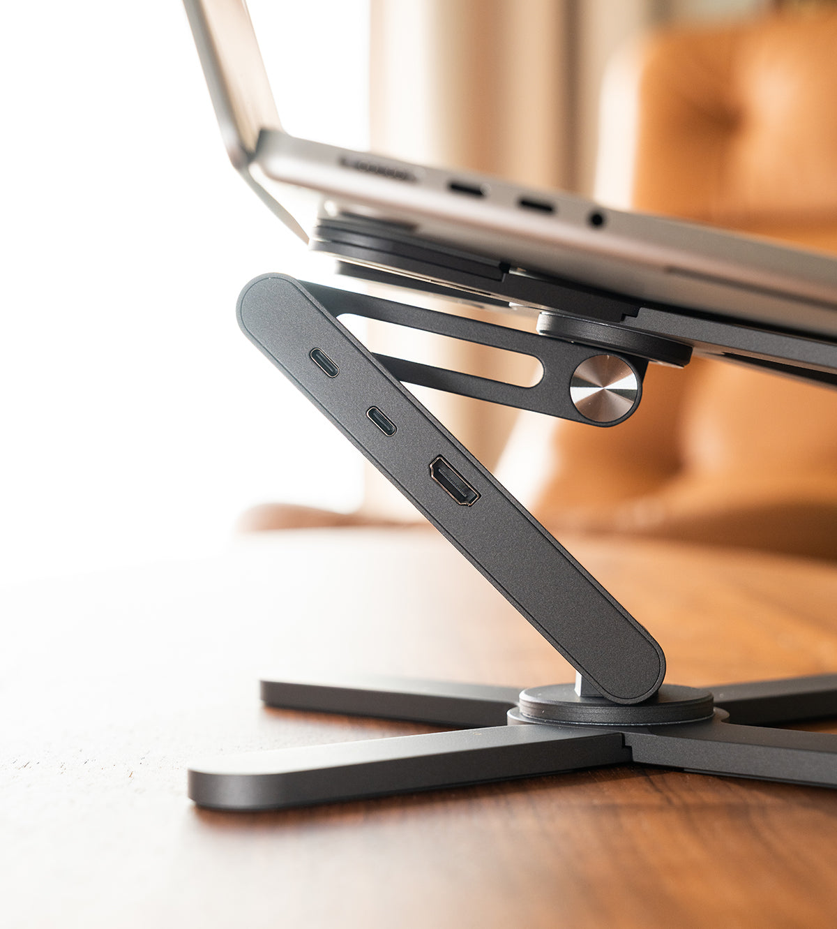 KUXIU X53 Mini soporte ergonómico para portátil con hub 8 en 1 integrado