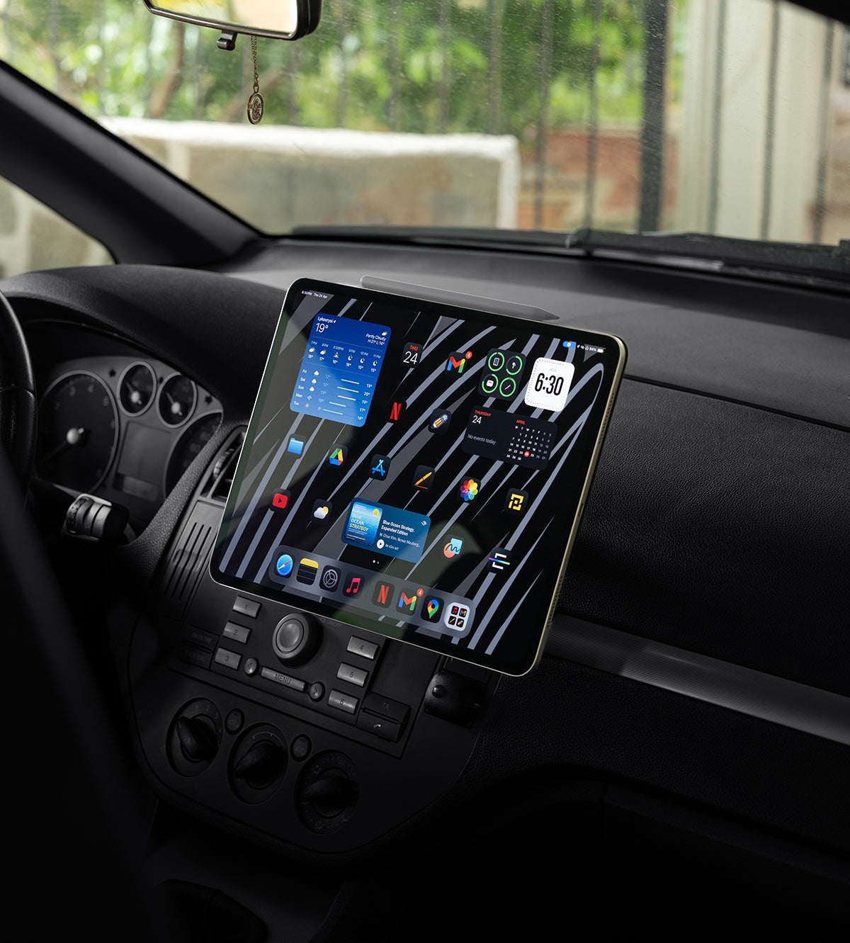 KUXIU X97 Pro MAX Soporte Magnético para iPad con Carga para Reposacabezas de Coche y Ventilación de Aire